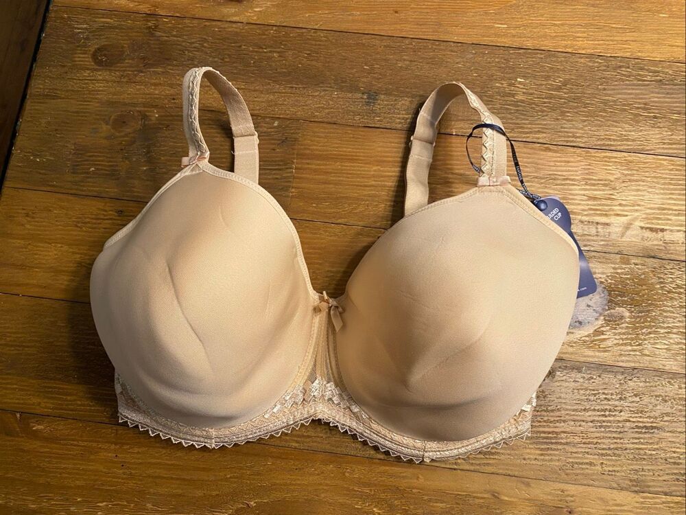 Fantasie 32J NWT Rebecca Nude bra moulded full cup